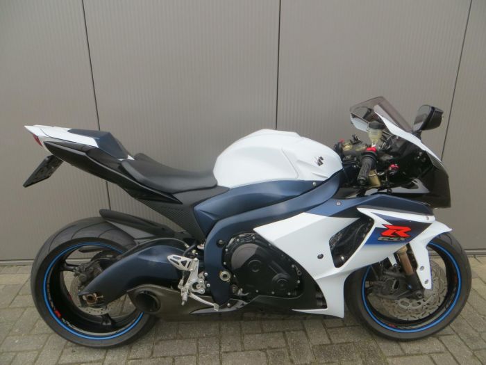 Suzuki main product photo