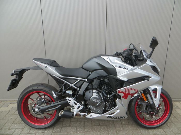 Suzuki main product photo