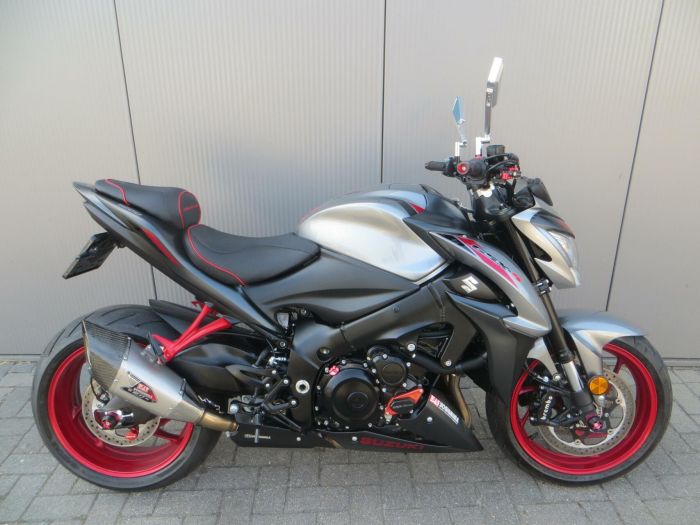 Suzuki main product photo