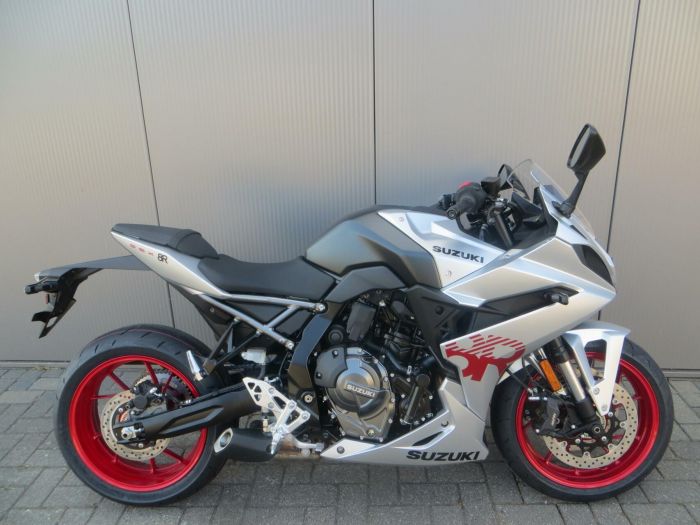 Suzuki main product photo