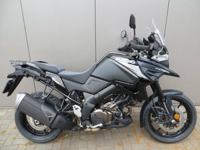 Suzuki main product photo