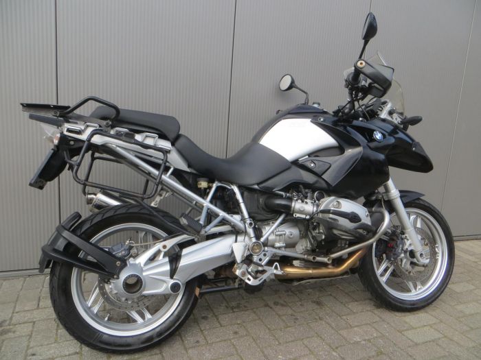 Bmw main product photo